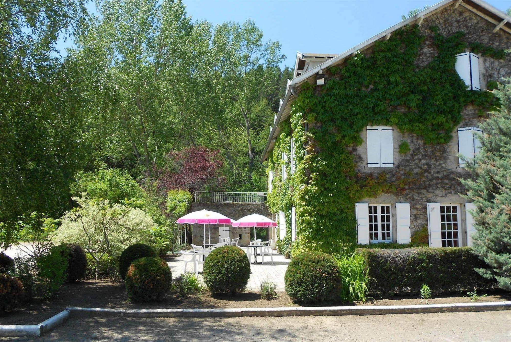 Hotel Restaurant Du Moulin De Barette Blavozy Esterno foto